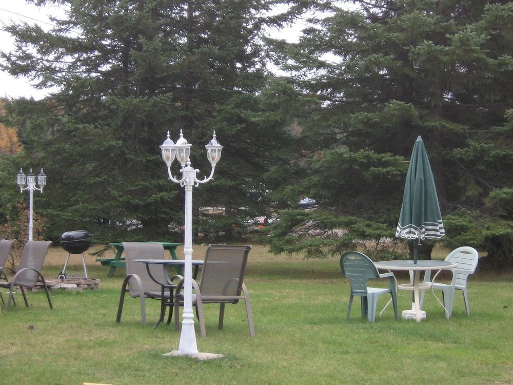 Motel 149 Mont-Tremblant Eksteriør bilde