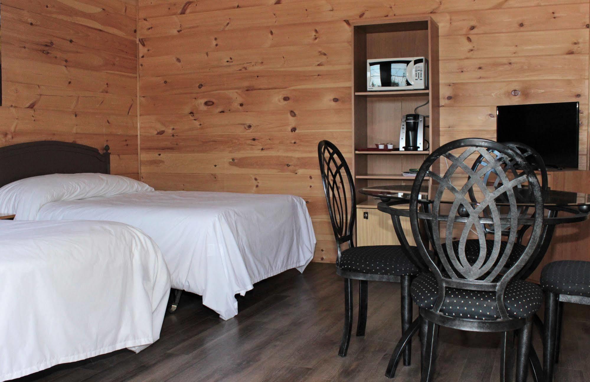 Motel 149 Mont-Tremblant Eksteriør bilde