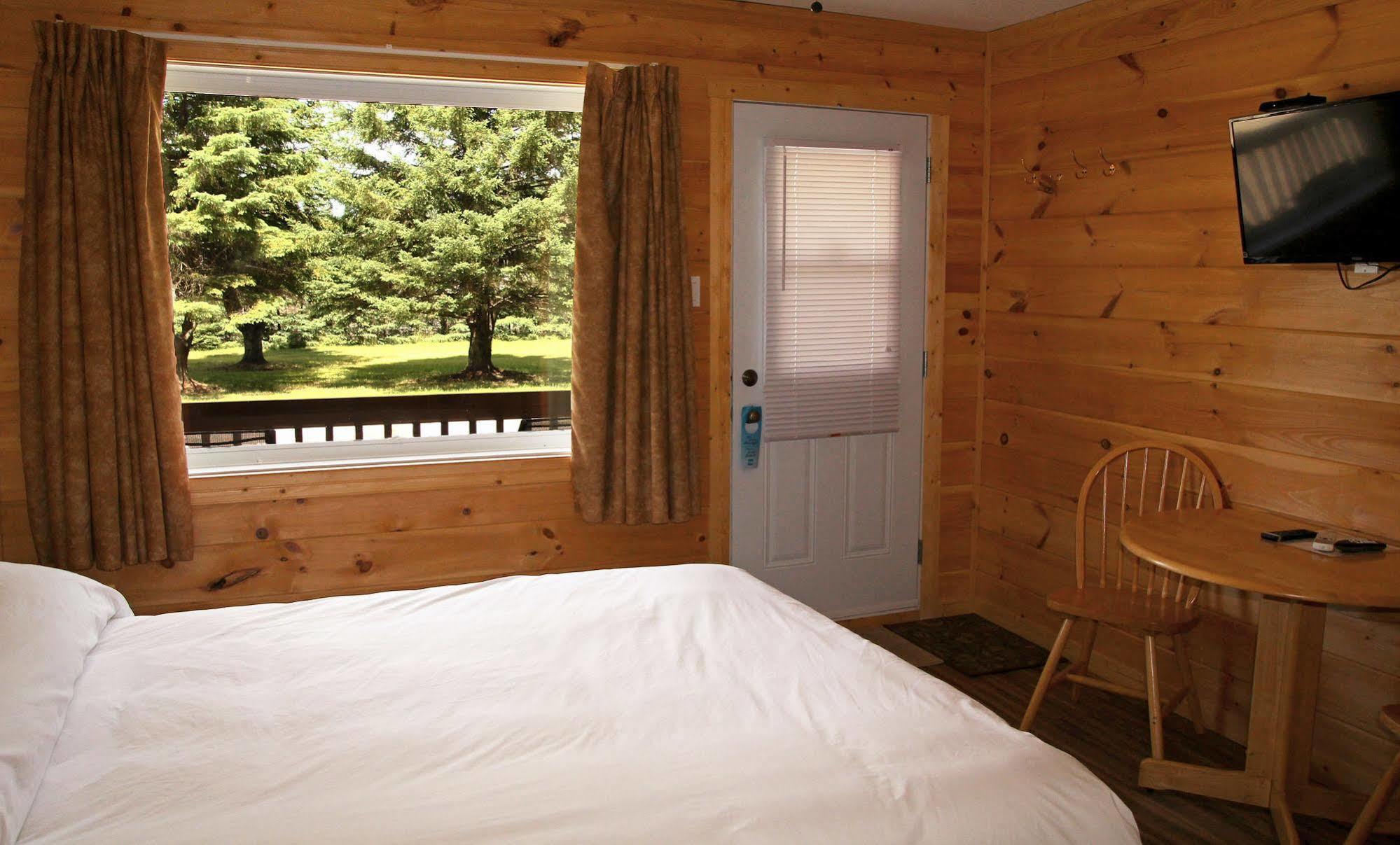 Motel 149 Mont-Tremblant Eksteriør bilde